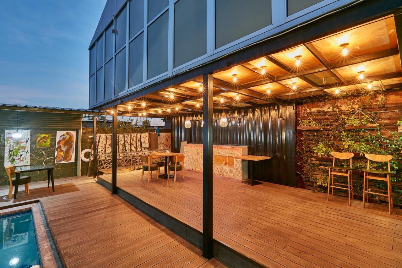 Phudzi Hotel Letlhakane Bagian luar foto